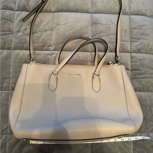 Like new! EUC Kate Spade Handbag Taupe